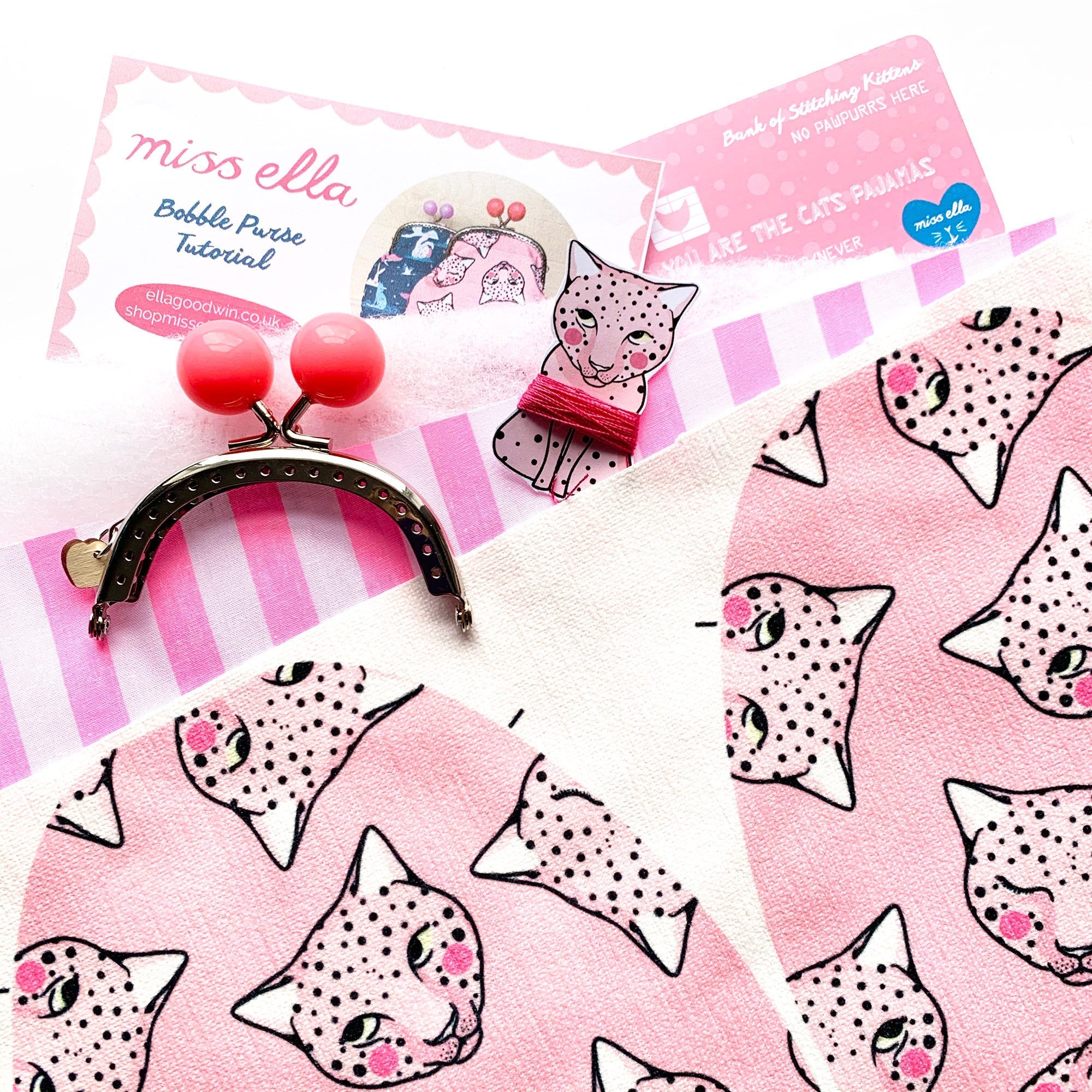 DIY KIT - Pink Leopard Bobble Purse