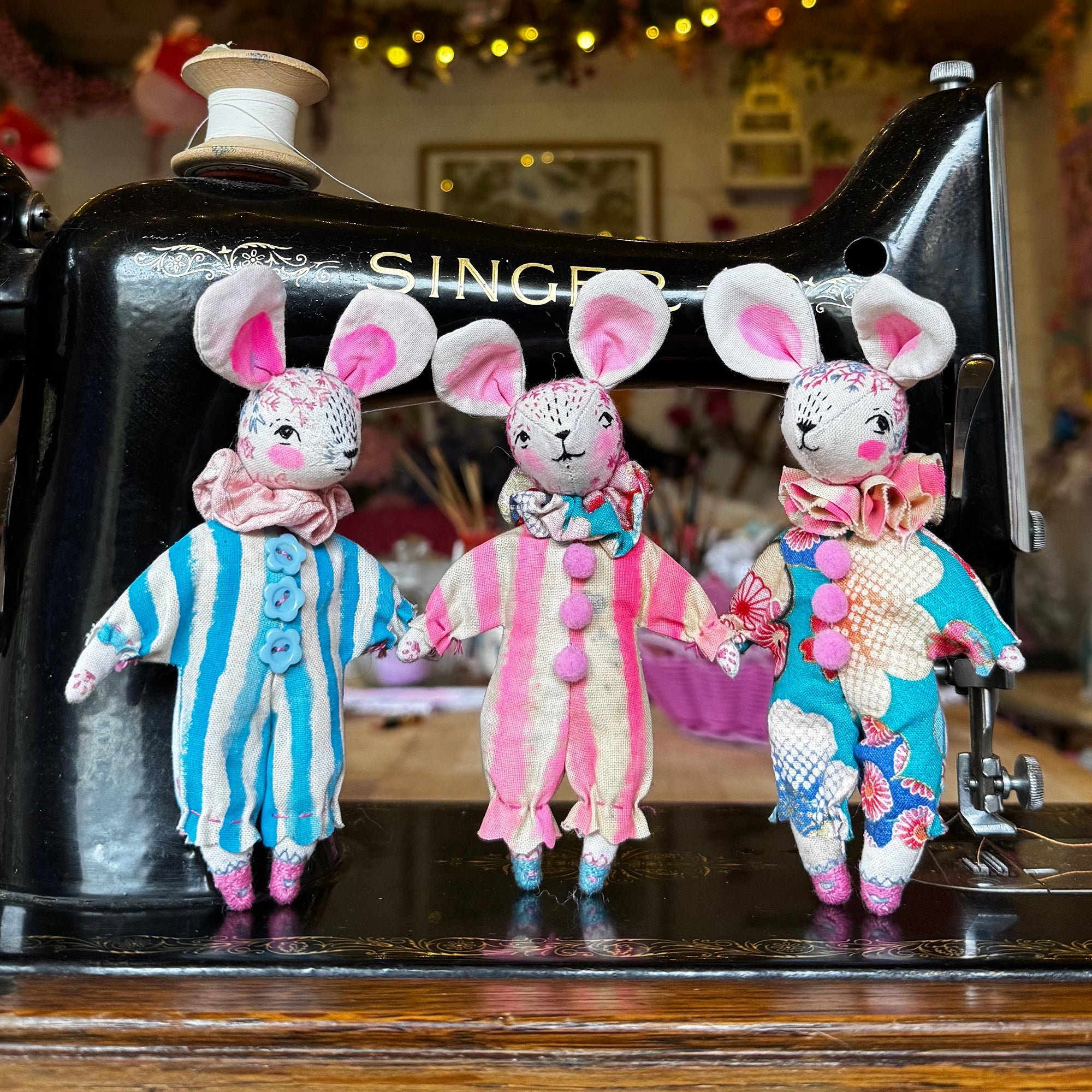 Saturday 16th May 2026 -  Meeces Mouse Workshop at the Cat Cabin - 11-4